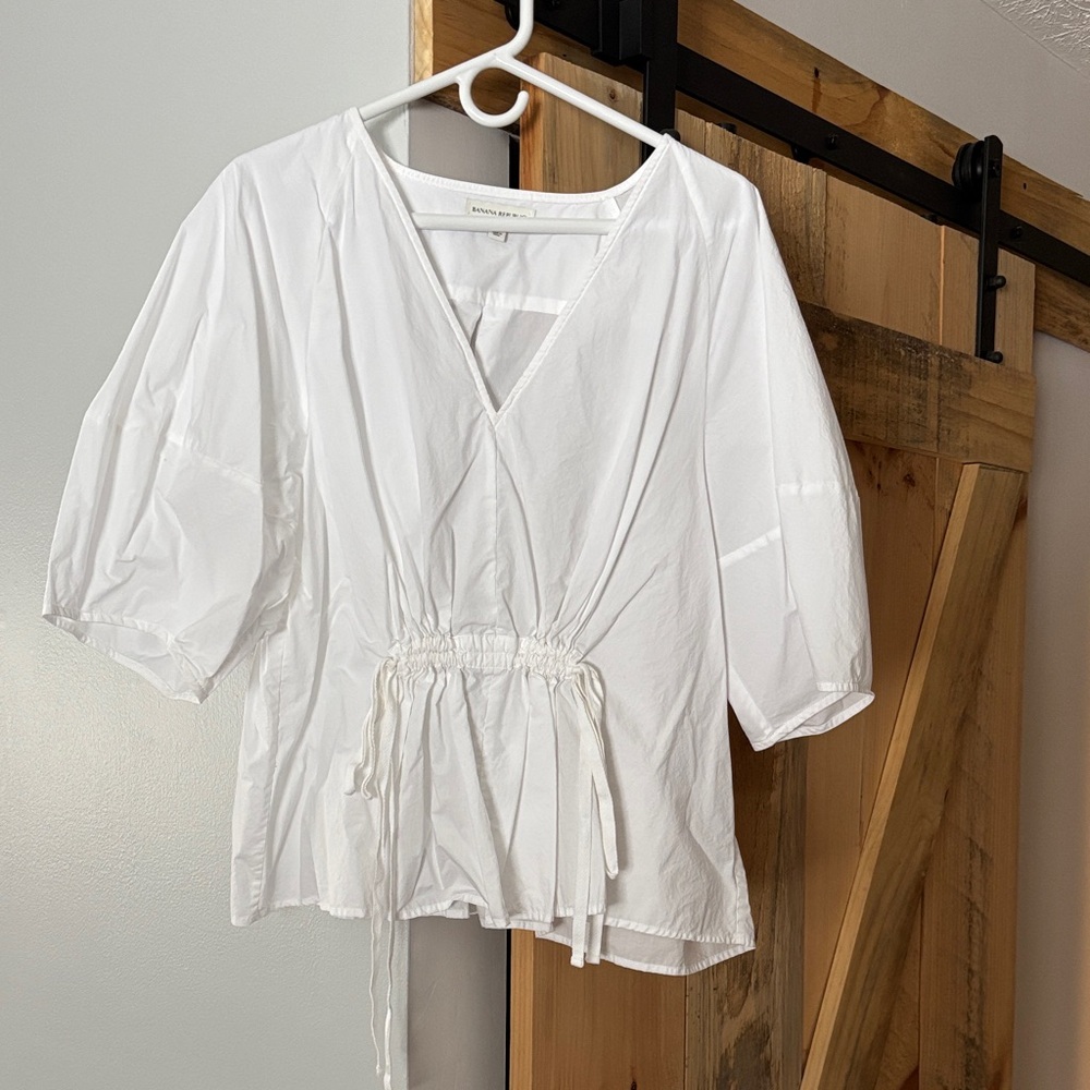 Banana Republic White V-Neck Blouse with Drawstring